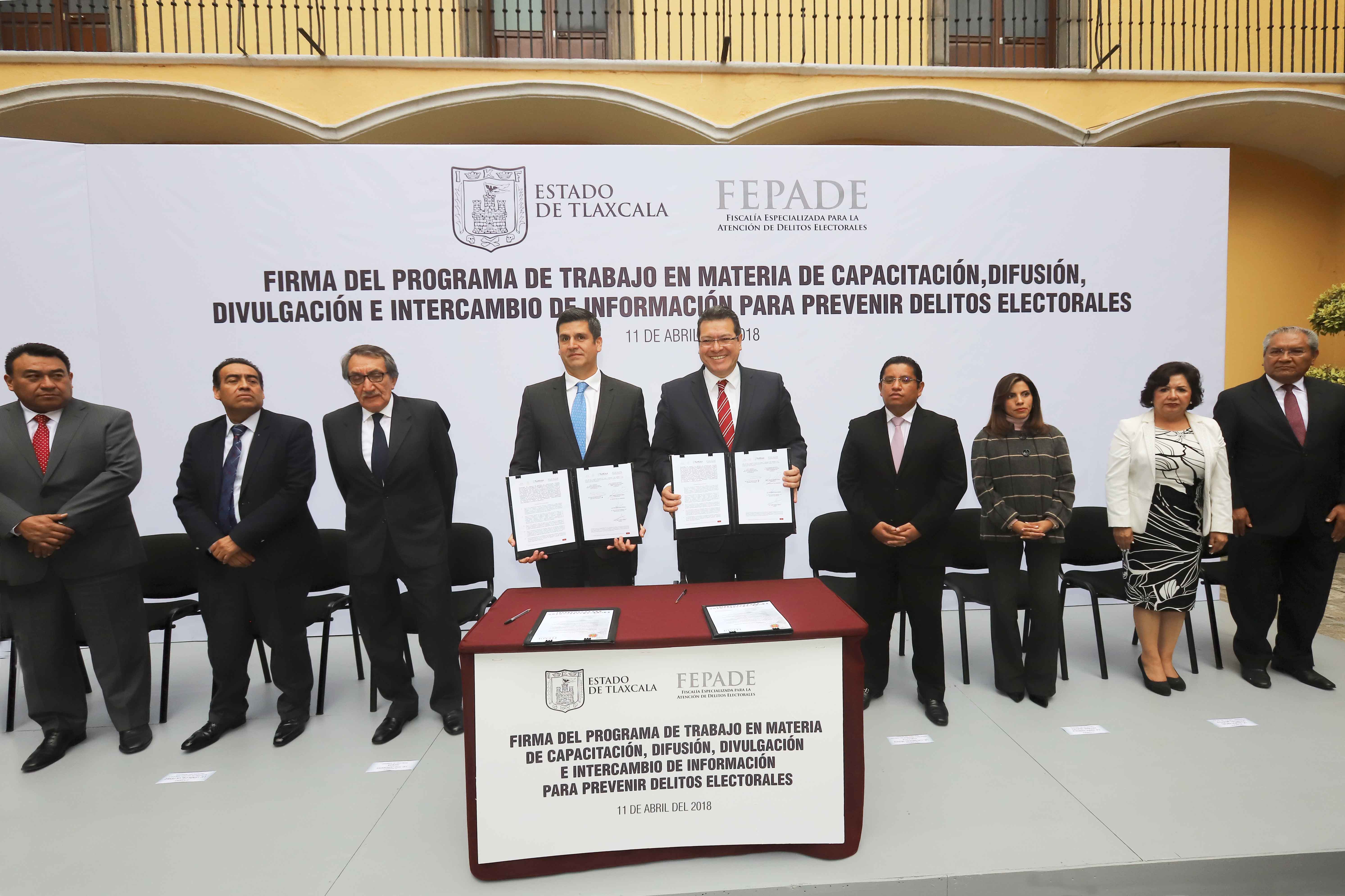 Signan convenio para prevenir delitos electorales